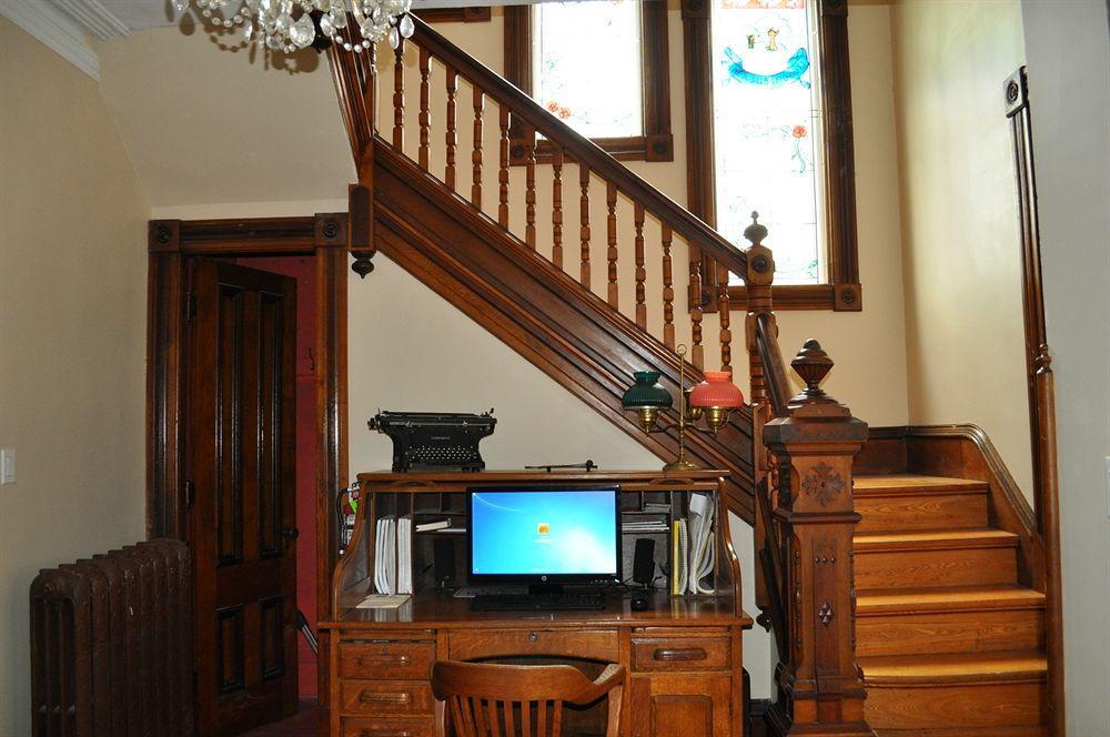 Summerside Inn Bed And Breakfast Exterior photo